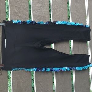 MNY women's Legging‎ size Small